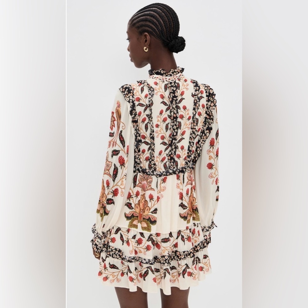 BRAND NEW Farm Rio. Never worn. With tags. Size small - Picture 2 of 9